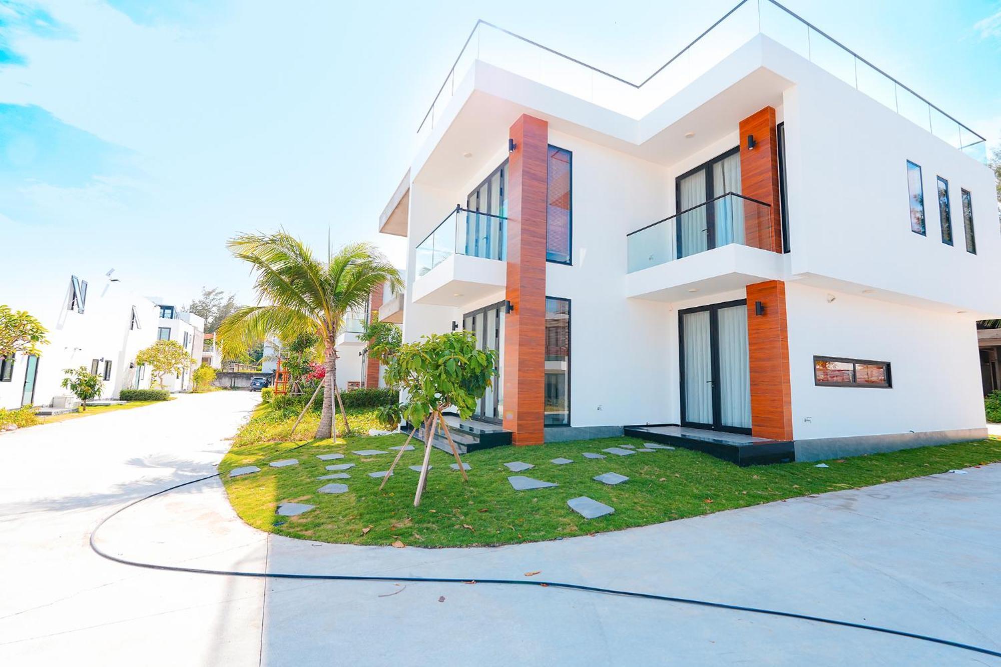 Biet Thu Mat Tien Bien Saint Simeon Resort Vung Tau Exterior foto